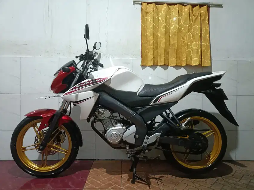 vixion tahun 2013 pajak isi/tt boleh gan cash lebih bagus