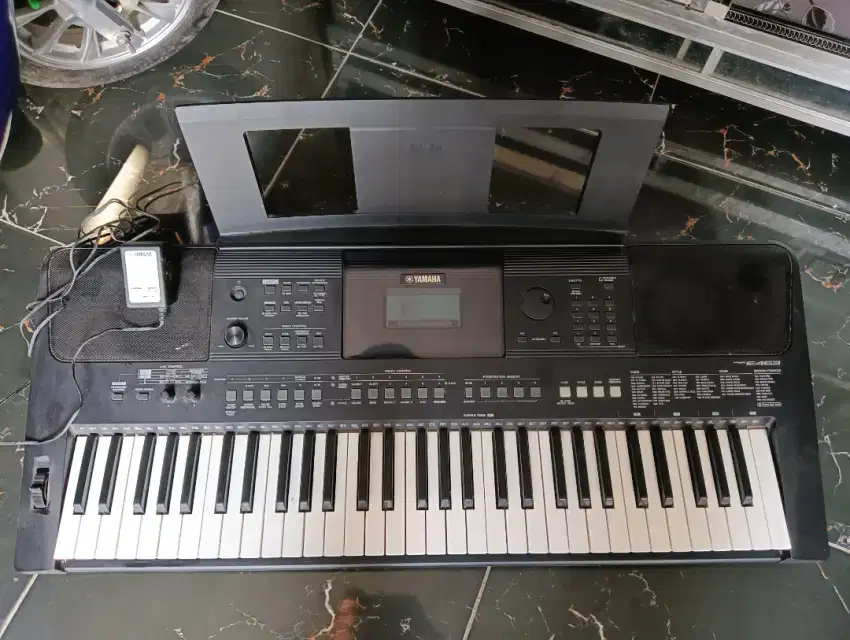 Keyboard Yamaha psr e463