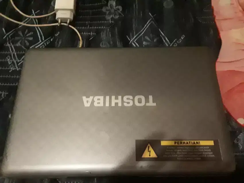 Laptop toshiba core i3