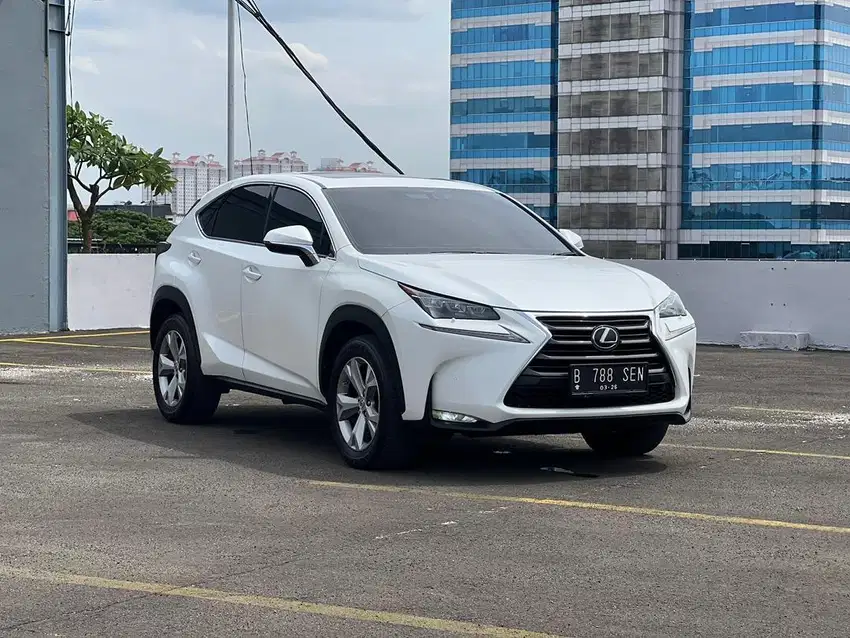 Lexus NX200t 2014