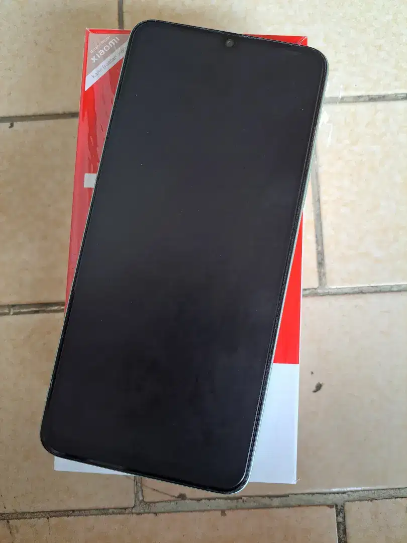 Xiaomi Redmi 13c 6/128 NFC Fullset MINUS