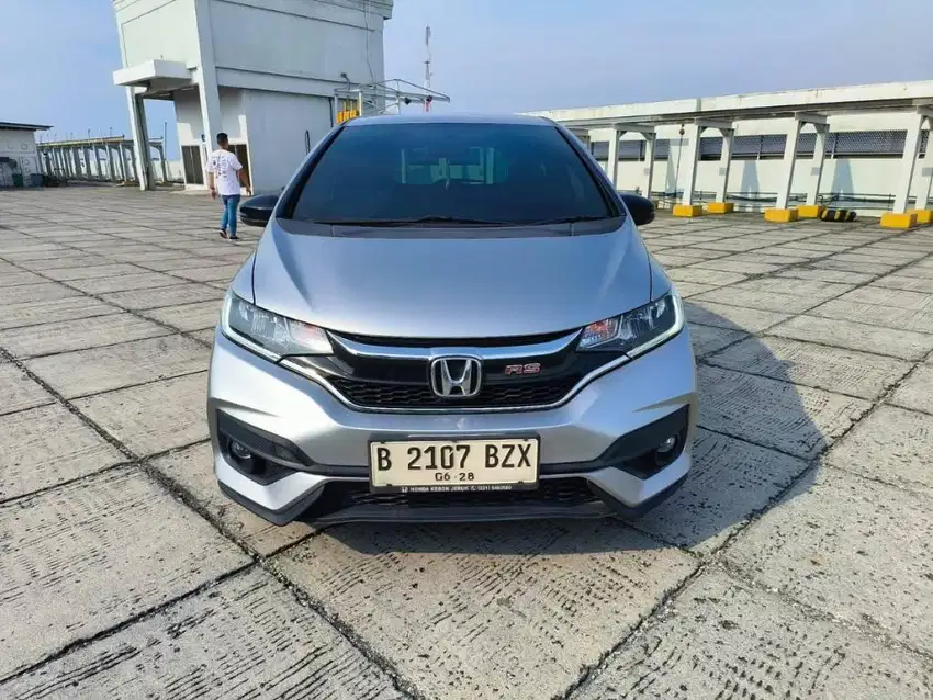 (Promo TDP 15jt) Honda Jazz 1.5 RS Automatic (AT) 2018 Silver, KM 53RB