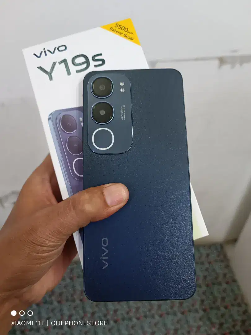 Vivo y19s 6/128 mulus seperti hp baru dan lengkap