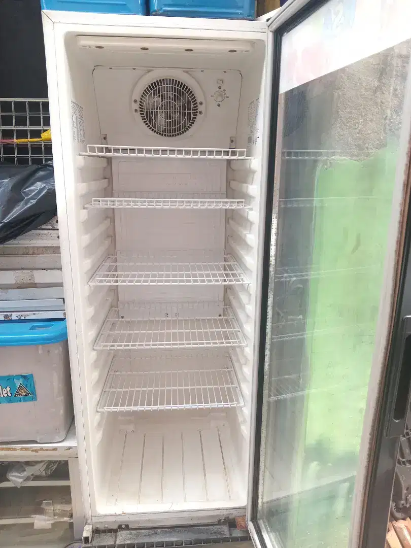 JUAL SHOWCASE RSA