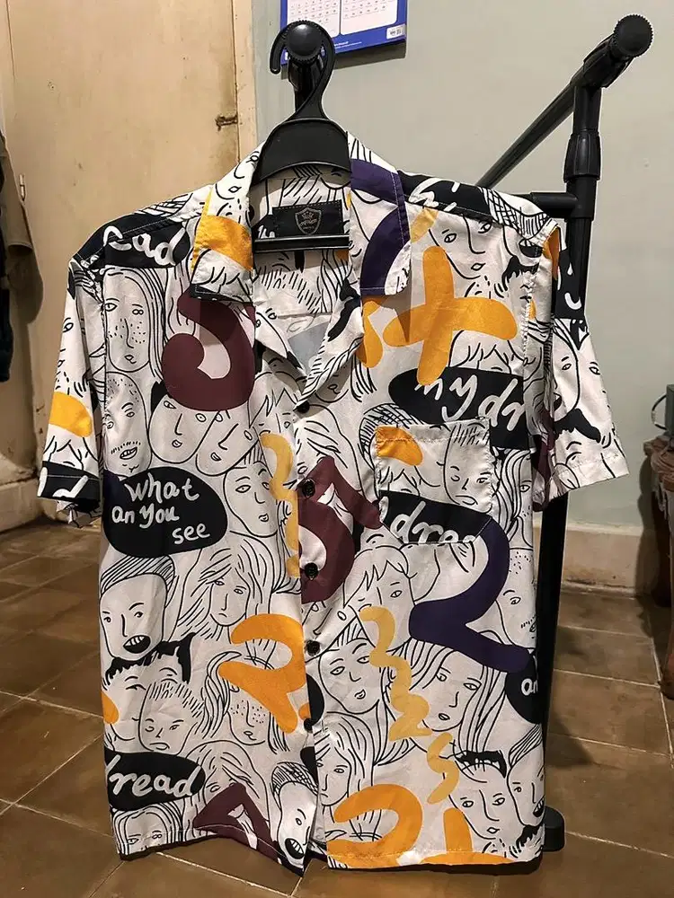 Kemeja Vintage Lengan Pendek