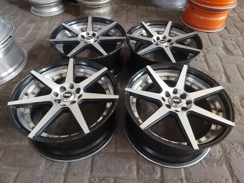 Velg HSR R17 Brio Mobilio Jazz City Freed Civic Genio Ferio Spin Aveo