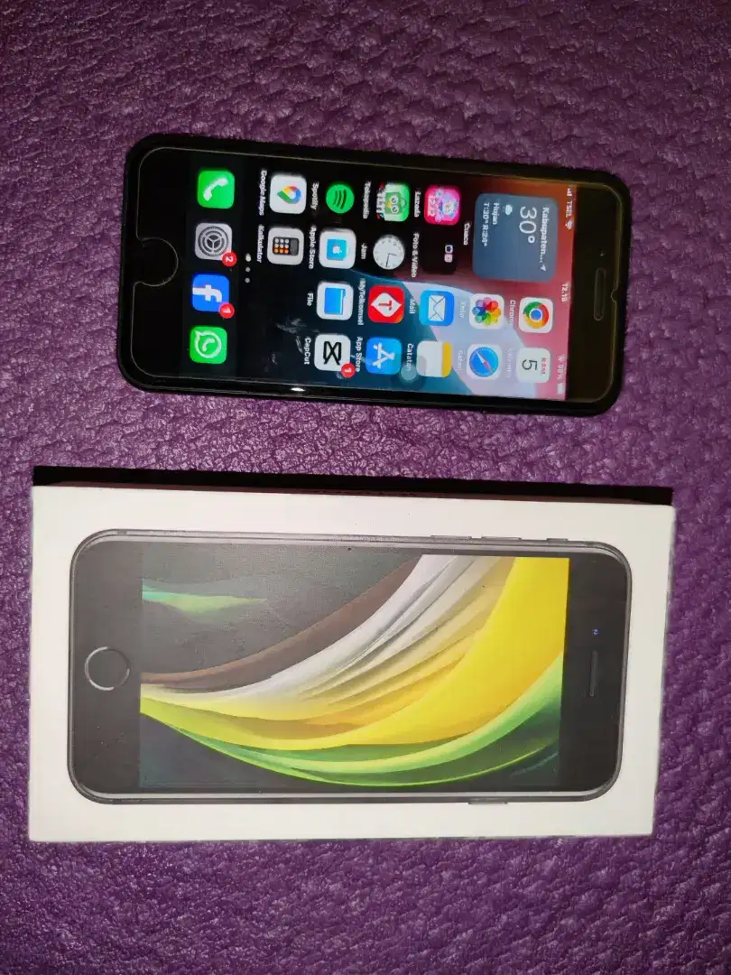 iPhone SE 2020 Black