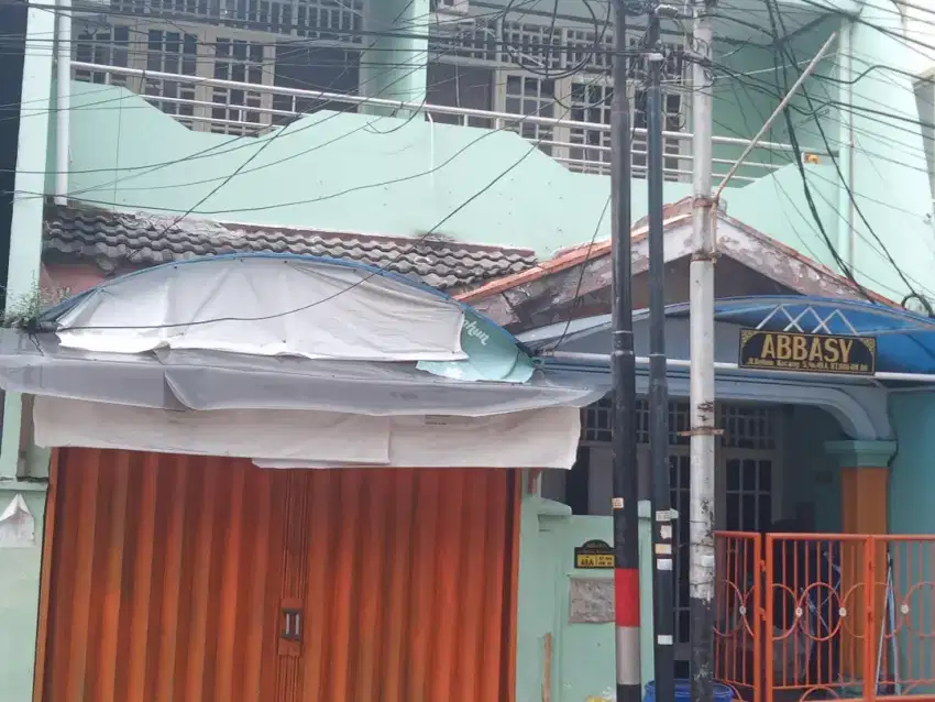 Dikontrakan rumah daerah komersil dekat pasar tanah abang