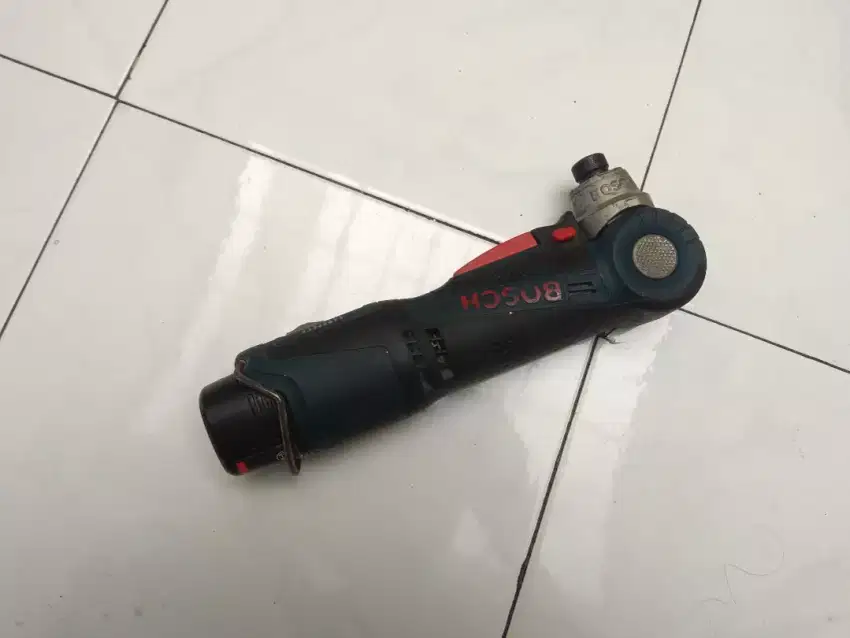 Mesin bor obeng baterai b0sch GWI 10,8V-LI