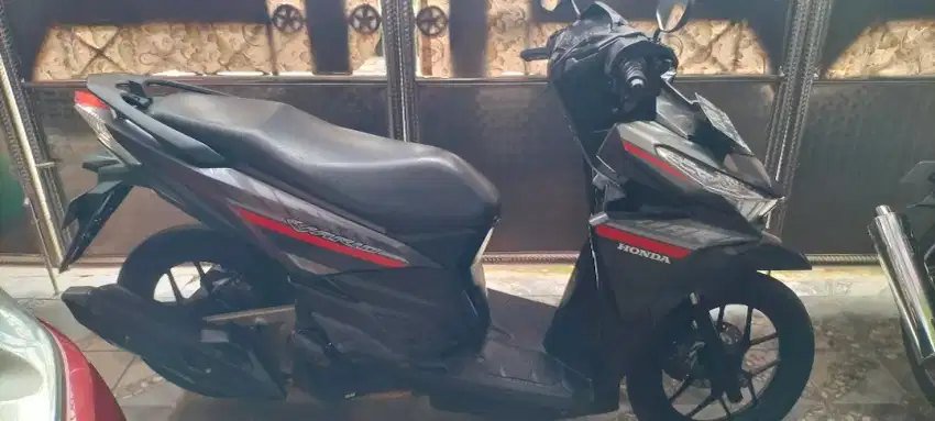 Vario 125 CC 2015 tgn 1:LED  2015 ors  mesin hls PJK aman lkp