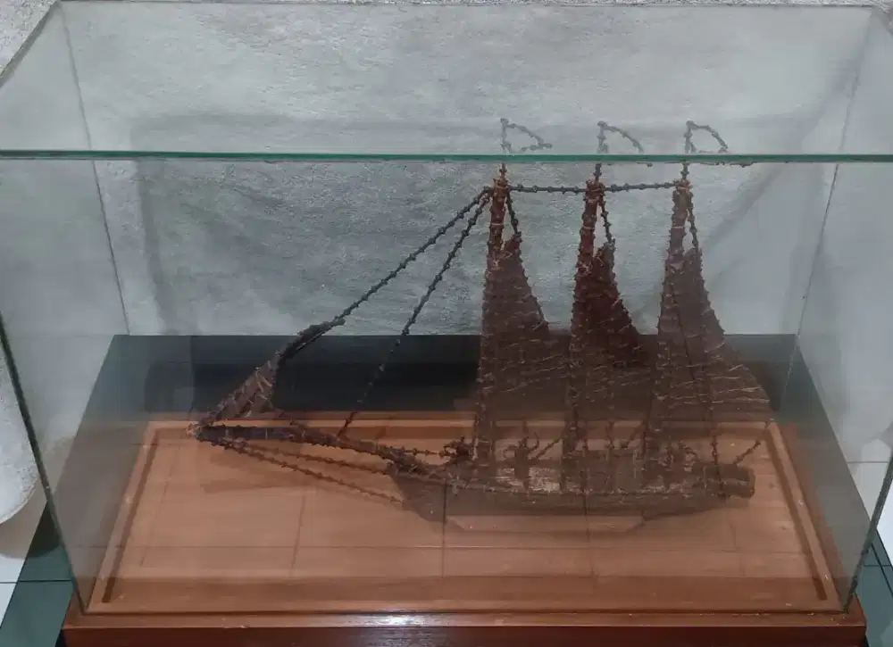 Miniatur Kapal Cengkeh