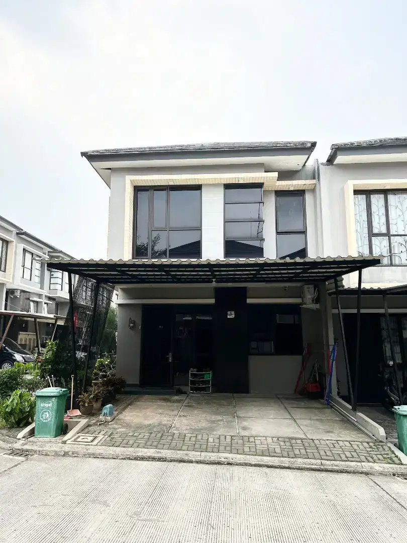 RUMAH DIJUAL CEPAT! EMERALD TERRACE JATIASIH BEKASI. SIAP HUNI!