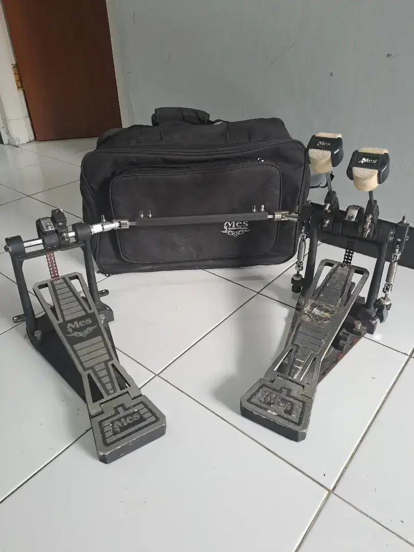 Double pedal Mes