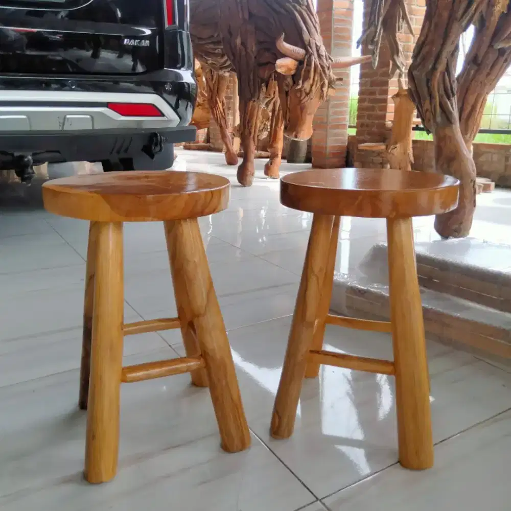 Kursi stool jati bulat