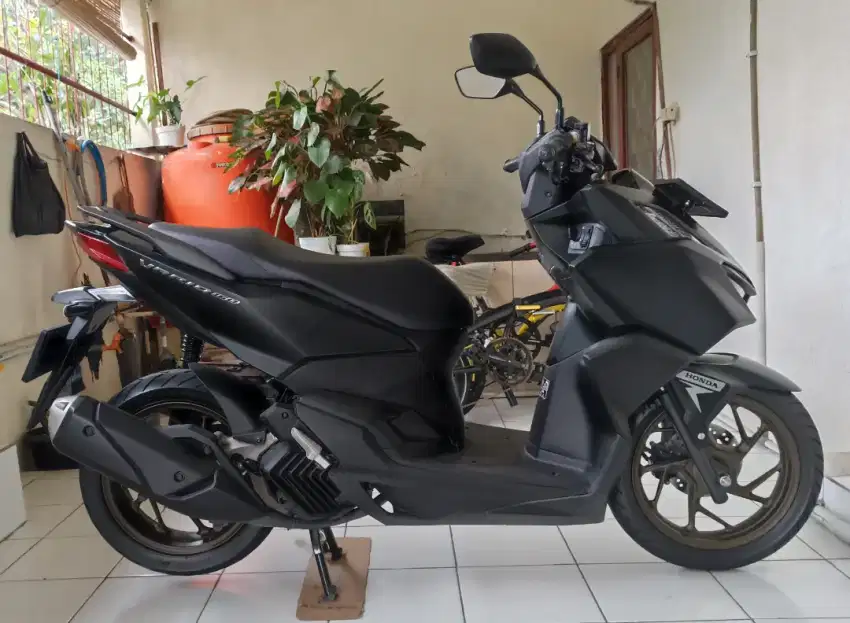 Honda vario 160 CBS 2023 plat T Kerawang