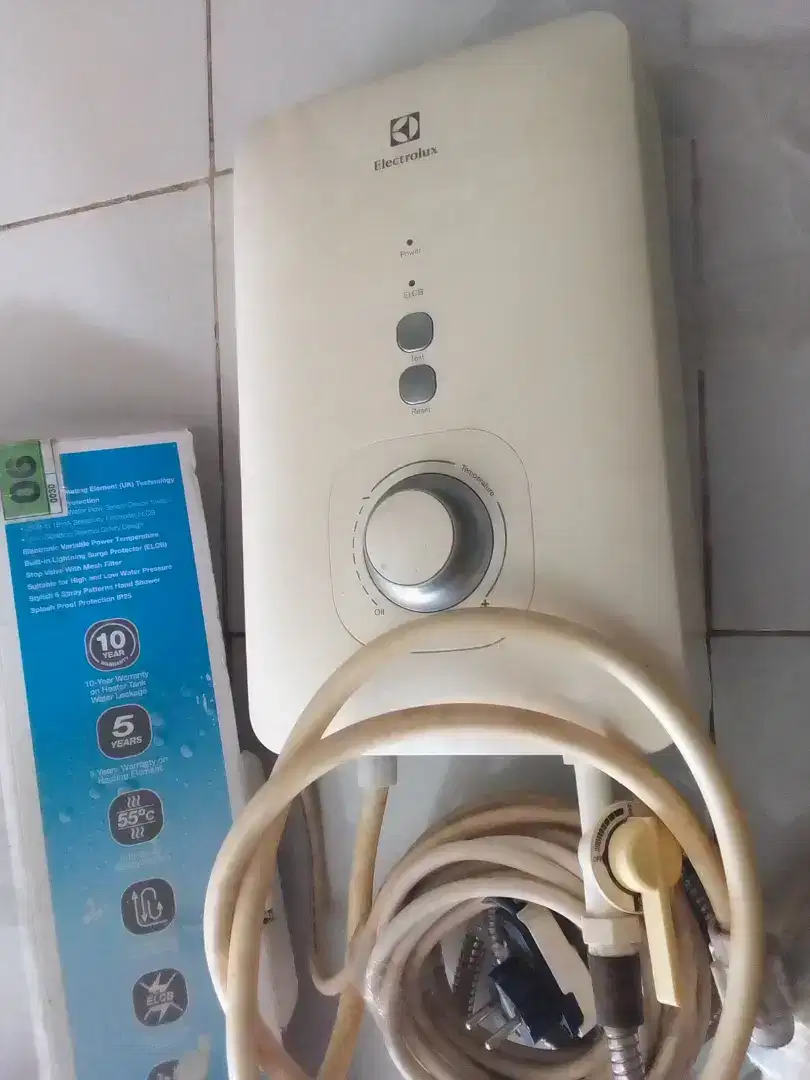 Water heater / air panas mandi