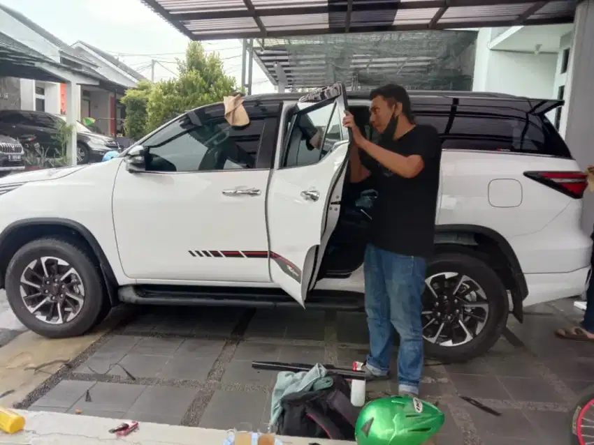 Kaca film 3m cover jok mobil murmer bergaransi bisa di panggil