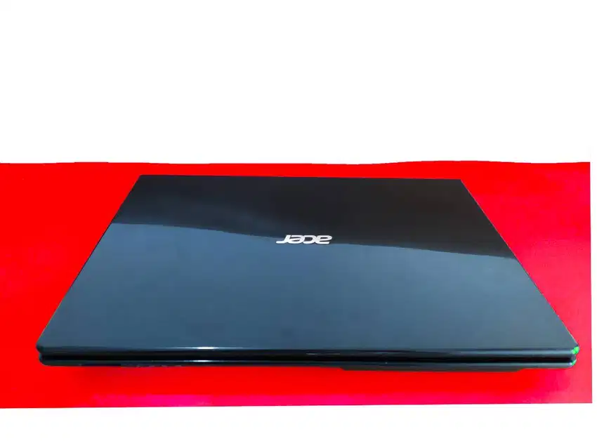 Laptop ACER CORE i5 Dual VGA NvideaGforce