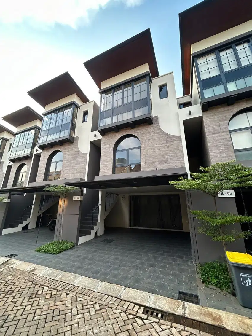 Dijual rumah baru termurah strategis di TB Simatupang Jakarta Selatan