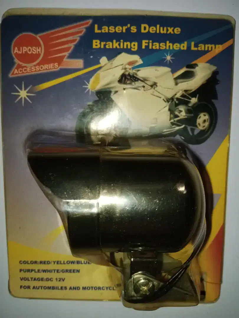 LAMPU LASER'S DELUXE BRAKING FIASHED LAMP