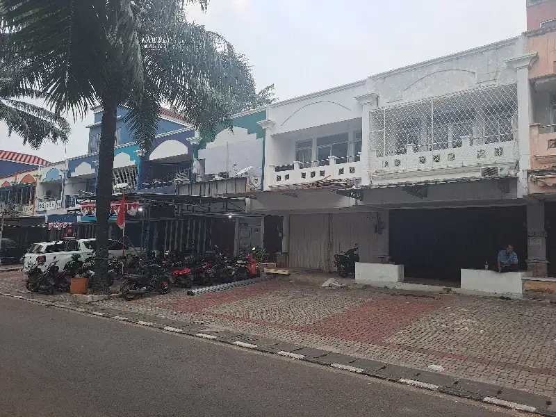 Ruko di perumahan sakura regency 1 , jati asoh