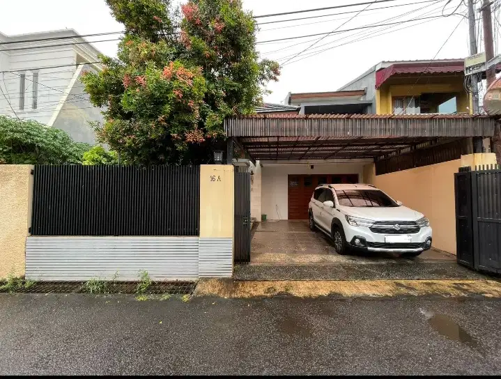 Rumah ASRI MEGAH LT 230m2 pondok kelapa curug JakTim