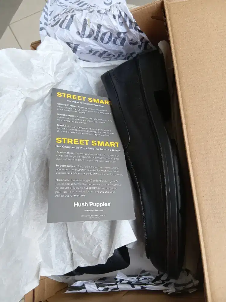 Dijual Sepatu Hush Puppies  Waterproof