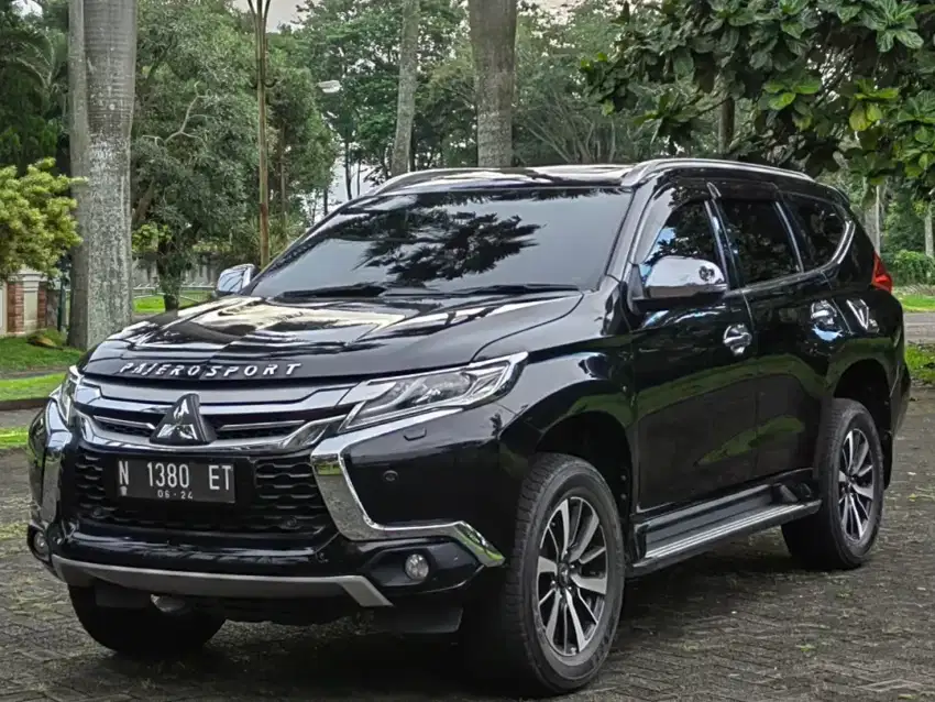 TDP70jt Mitsubishi Pajero Sport 2.4 Dakar Automatic 2019 Hitam Kredit