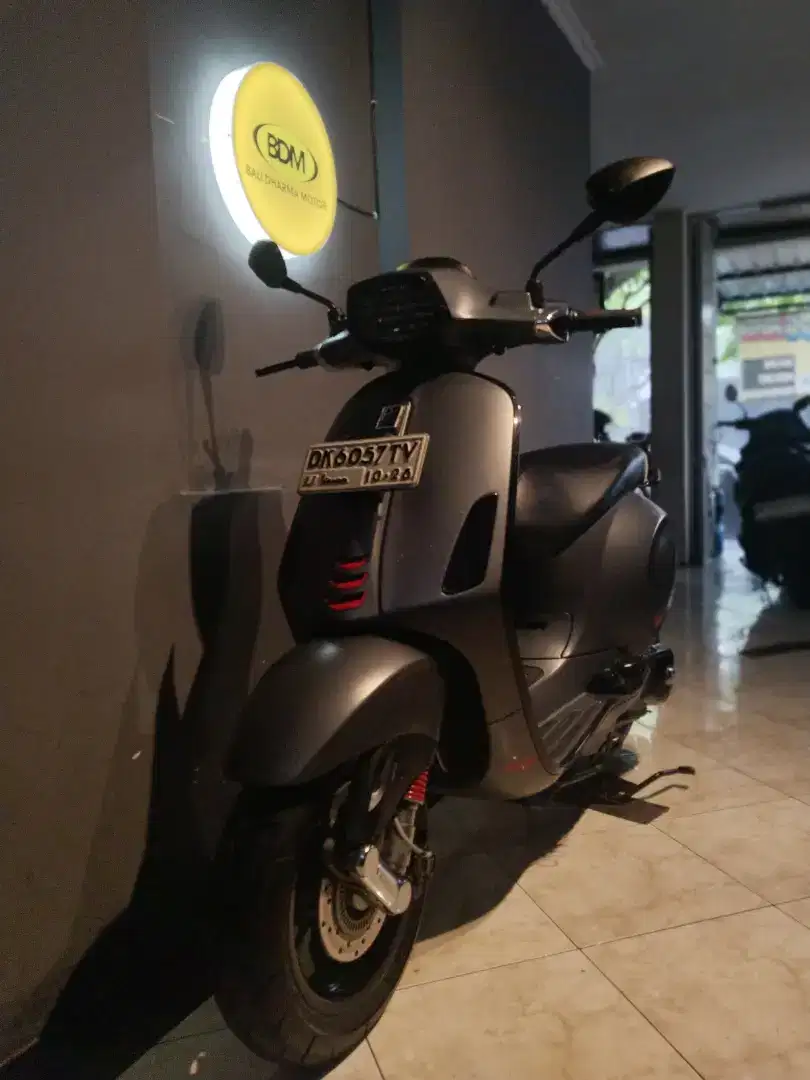 DP 6 JT / BUNGA MENURUN 2%/ POAGGIO VESPA SPRINT S TAHUN 2023