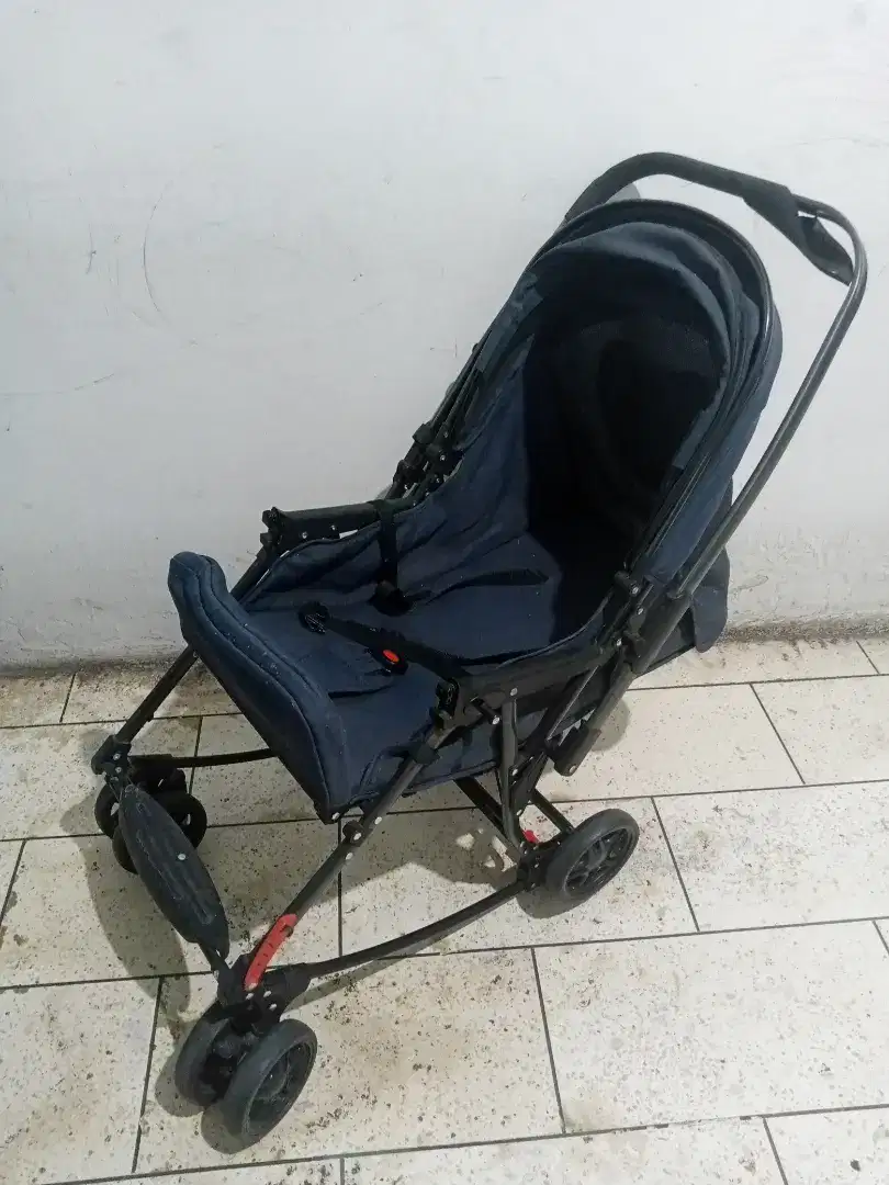 Stroller bayi navy