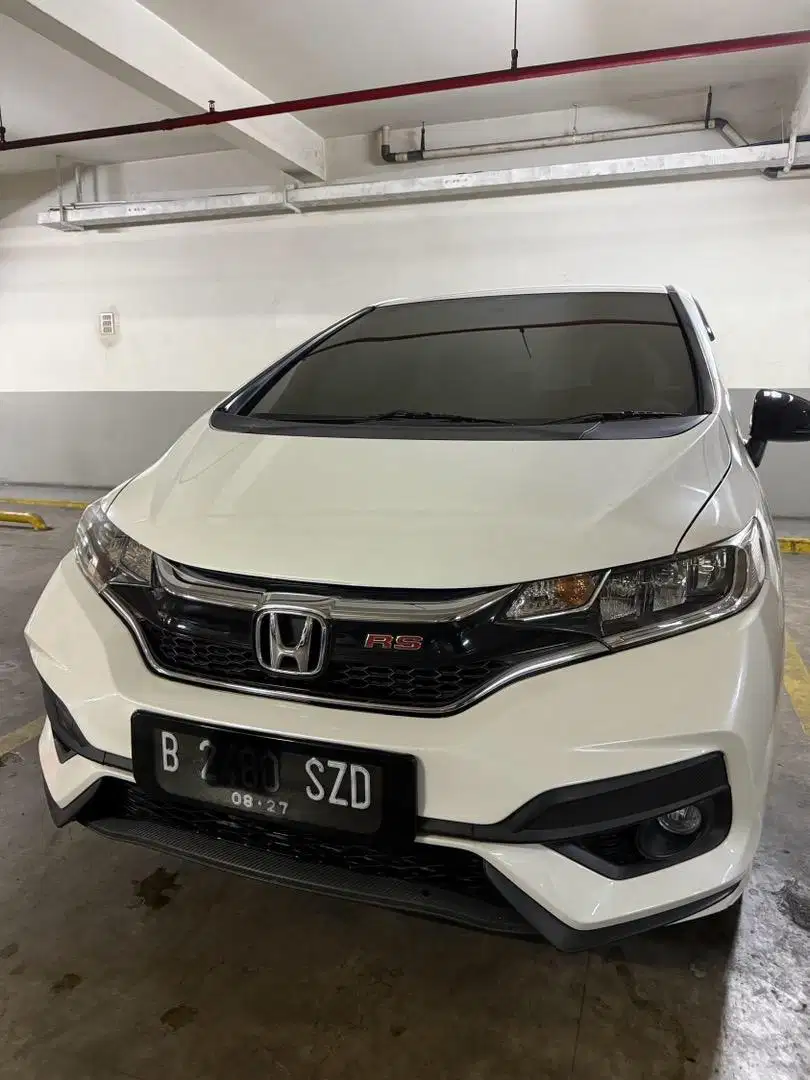 Jazz RS 2017 Facelift white istimewa