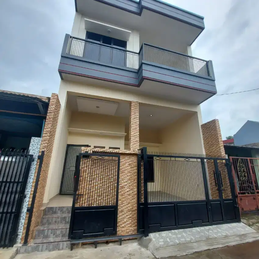 Rumah di Sewa Perum Alamanda 2 Jl.Dahlia 1 Blok ED2 No.56