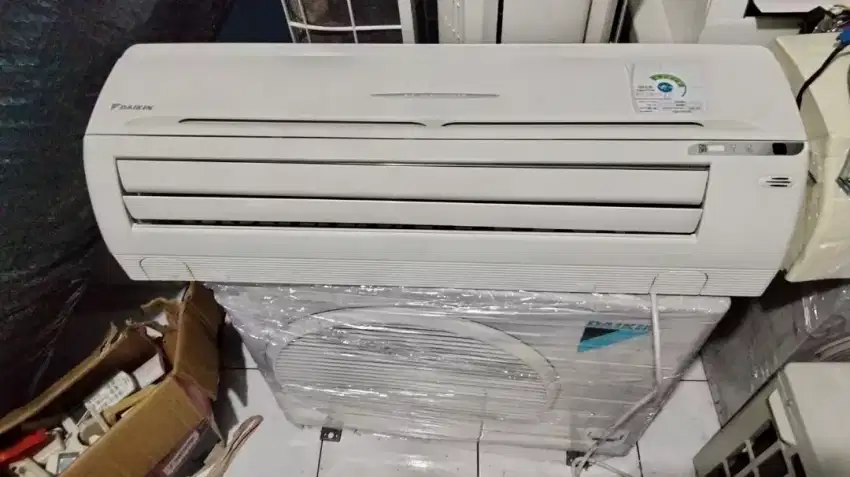 Ac daikin 1.5pk standar thailand ( unit only)