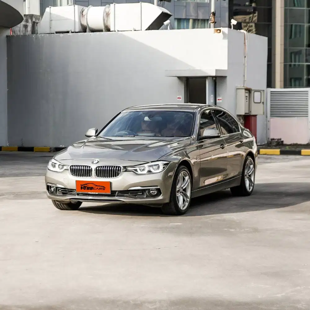 BMW 320i Luxury LCI 2018