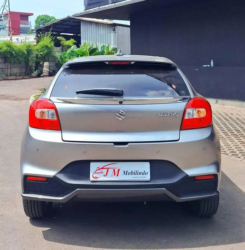 tdp 23 jt Suzuki Baleno 1.4 AT 2018 silver istimewa antik