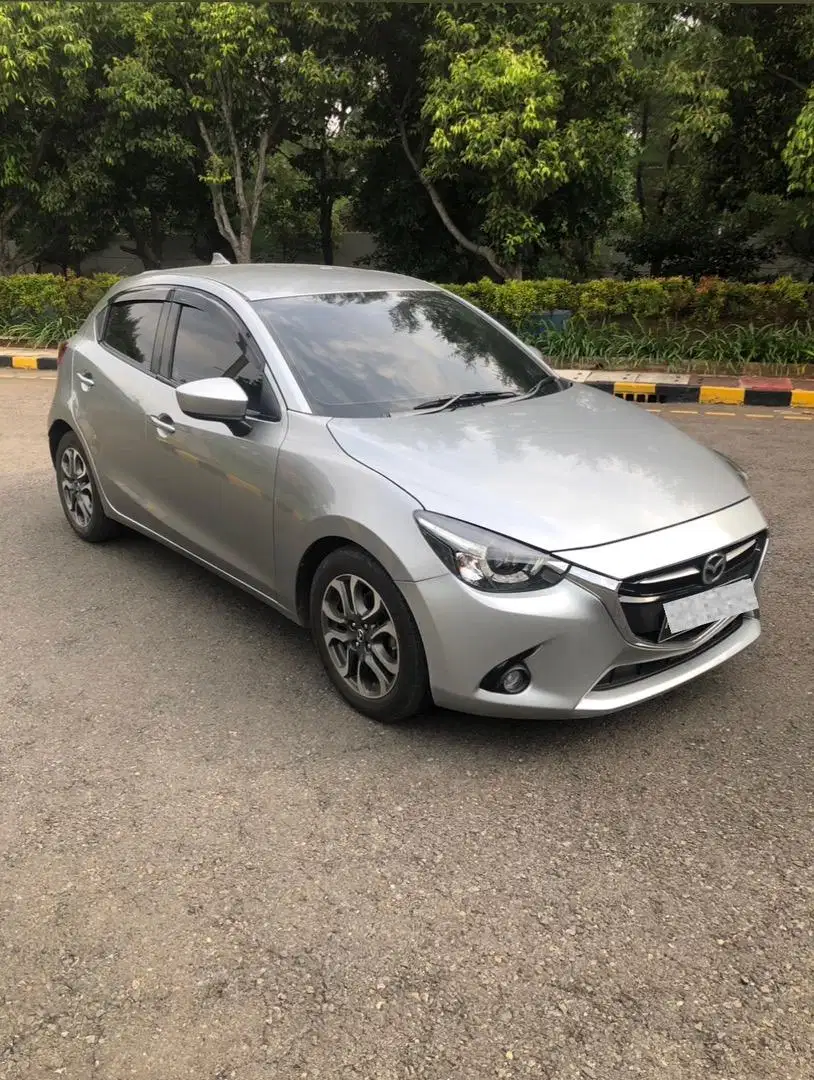 Mazda 2 R Skyactive