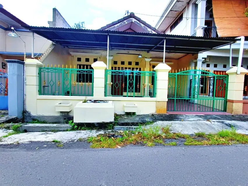 Rumah Bagus Siap Huni di Karangasem Solo