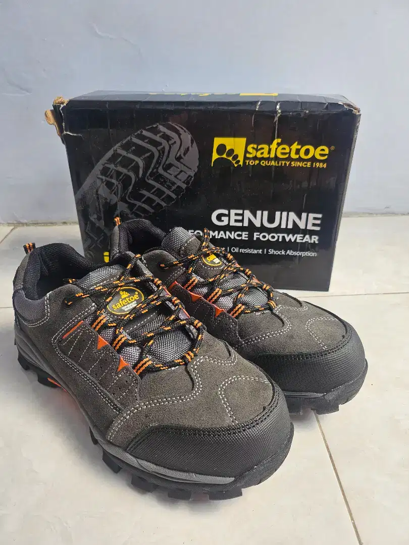 NEW Safety shoes Safetoe warna grey bukan second bekas sepatu pria man