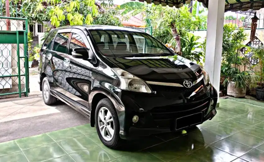 TERMURAH TOYOTA AVANZA VELOZ 1.5 2012 MDL 13 14 MATIC HITAM ISTIMEWA