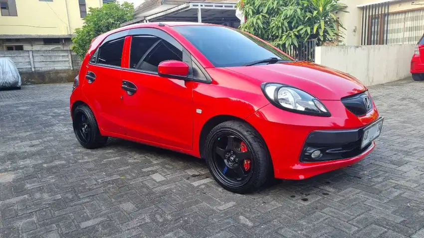 HONDA BRIO 2016 MATIC ISTIMEWA pemakai pribadi