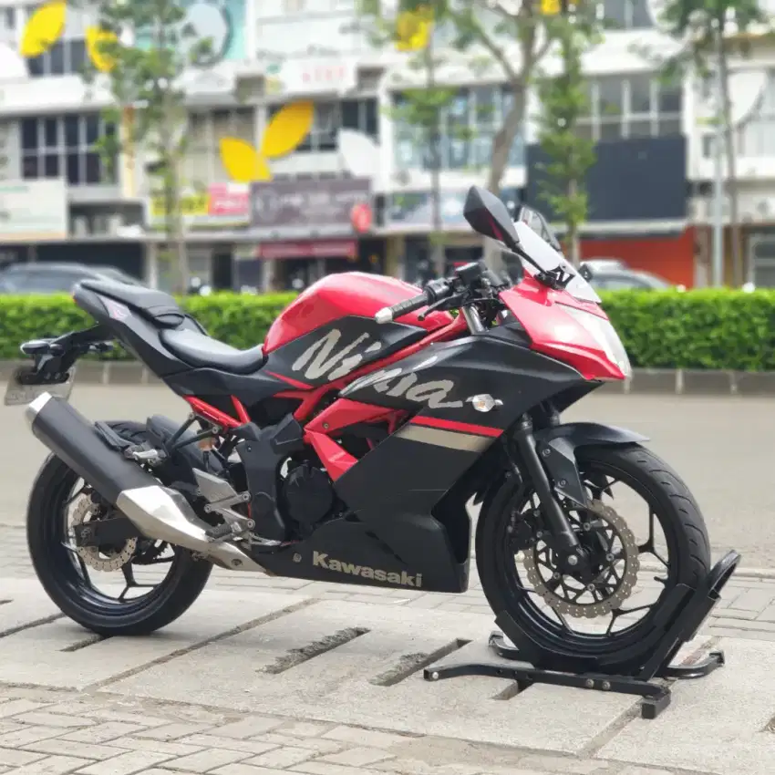 KAWASAKI NINJA 250 MONO SL TAHUN 2019 KM 15K