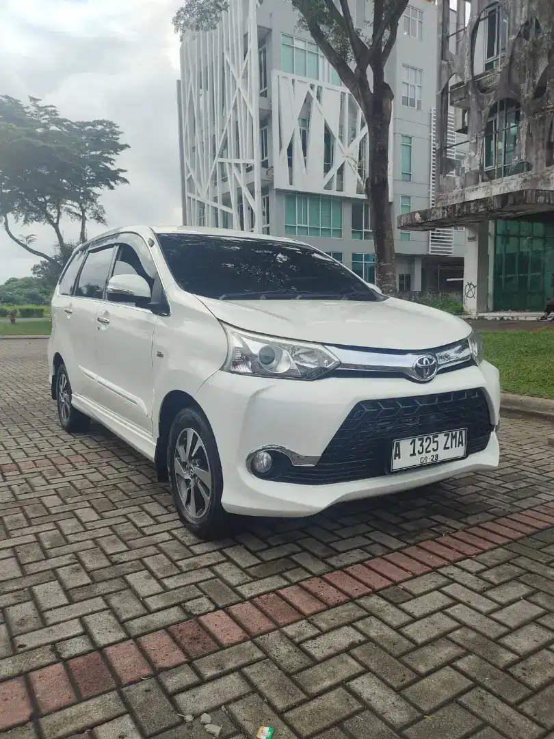 Toyota Avanza Veloz 1.5 Matic Th 2016