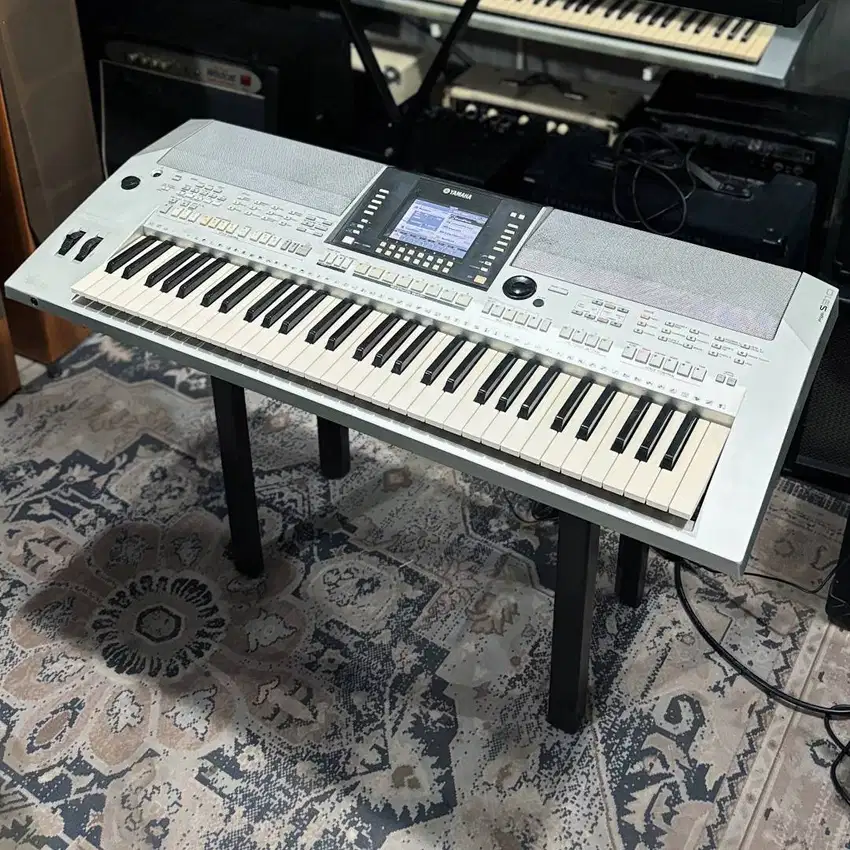 Keyboard Yamaha PSR S910 - BONUS Tas & Data Style Song