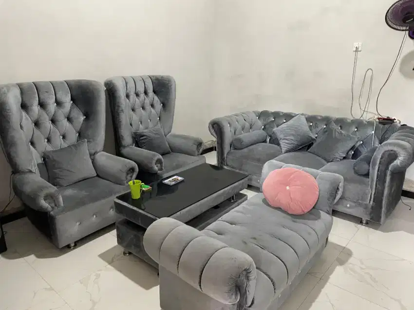 Sofa mewah rumah