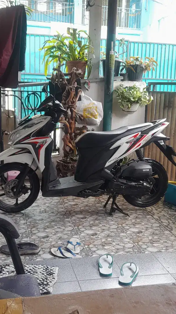 Motoe vario pakaian pribadi thn 2015