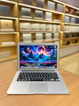 Macbook air 13 inch 2017, RAM 8 GB SSD 128 GB