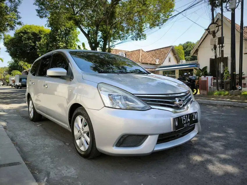 promo dp 5jt nego. nissan grand livina sv mt 2016.