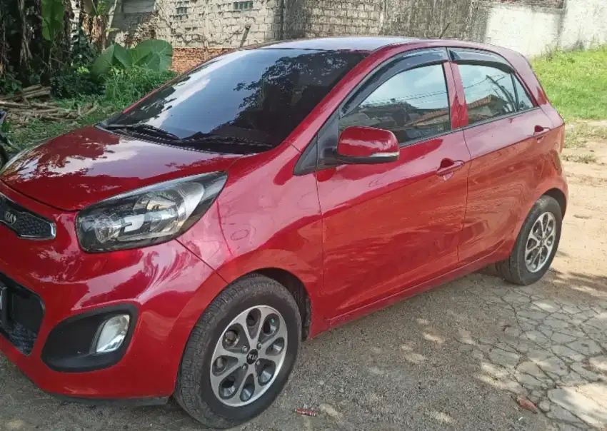 mobil picanto 2013