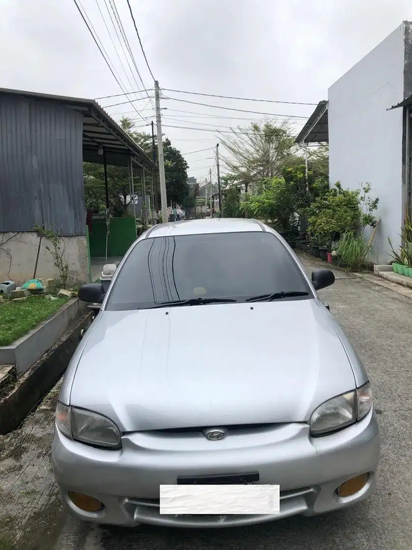 HYUNDAI ACCENT 2000