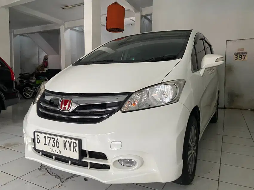 Honda Freed 2014 Bensin